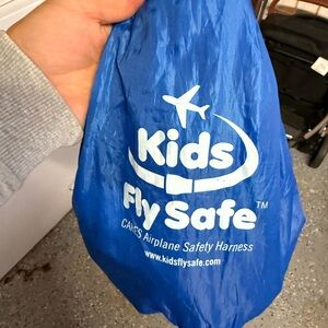 CARES Airplane Safety Harness - Kids Fly Safe